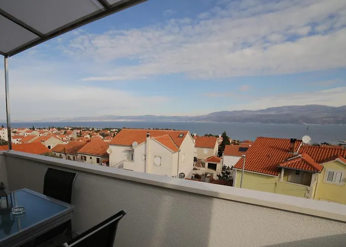 Apartment With Parking Space Supetar, Brac - 12489