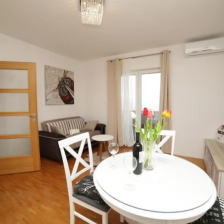 公寓 With Parking Space Supetar, Brac - 12489 *